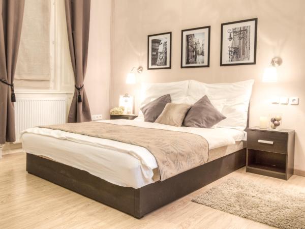 Budapest Ville Bed & Breakfast : photo 5 de la chambre chambre double deluxe avec douche