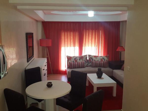 Rofaida Appart'Hotel : photo 2 de la chambre appartement familial