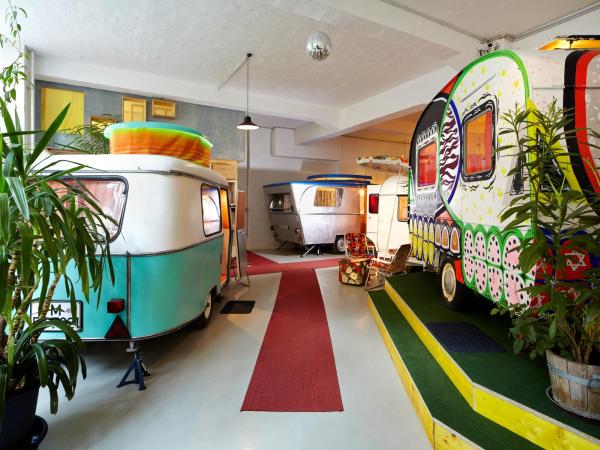 Hüttenpalast : photo 6 de la chambre caravane ou cabane