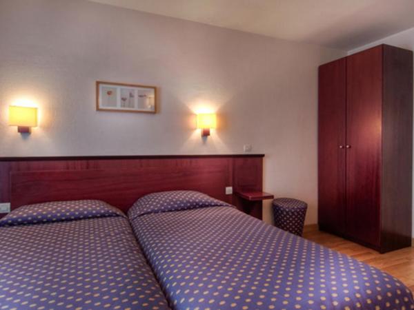 Hôtel De Paris Opera : photo 1 de la chambre chambre lits jumeaux