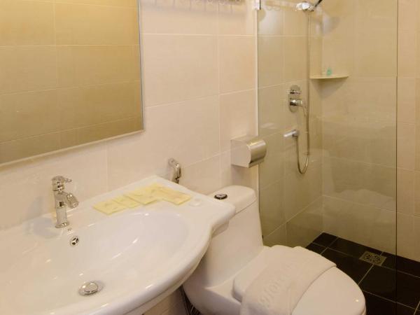 Hotel Nusa CT : photo 5 de la chambre chambre lit king-size supérieure