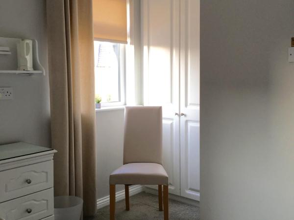 Westwinds Guestlodge : photo 7 de la chambre chambre triple