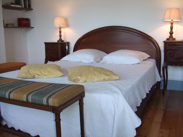 Villa Lea : photo 4 de la chambre chambre familiale avec salle de bains privative