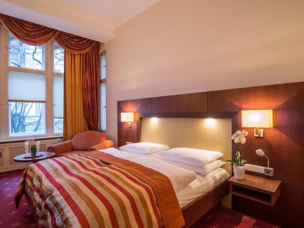 Hotel Augusta Am Kurfürstendamm : photo 1 de la chambre chambre double ou lits jumeaux supérieure