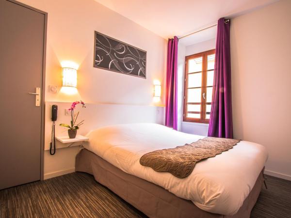 Théâtre Hôtel Chambéry : photo 4 de la chambre chambre familiale