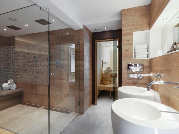 Van der Valk Hotel Haarlem : photo 3 de la chambre suite avec sauna