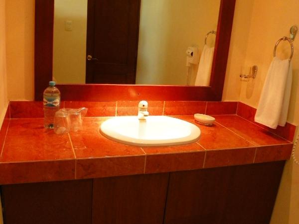 Hotel El Marques : photo 7 de la chambre suite junior