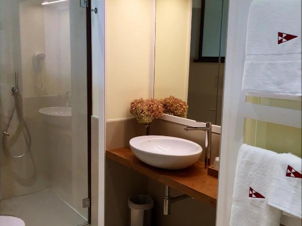 Yacht Club Capo Cervo Suites B&B : photo 3 de la chambre suite junior