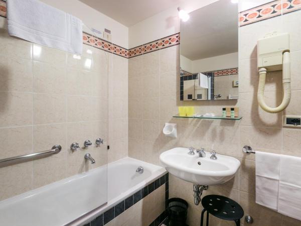 Hotel Collodi Firenze : photo 8 de la chambre chambre triple