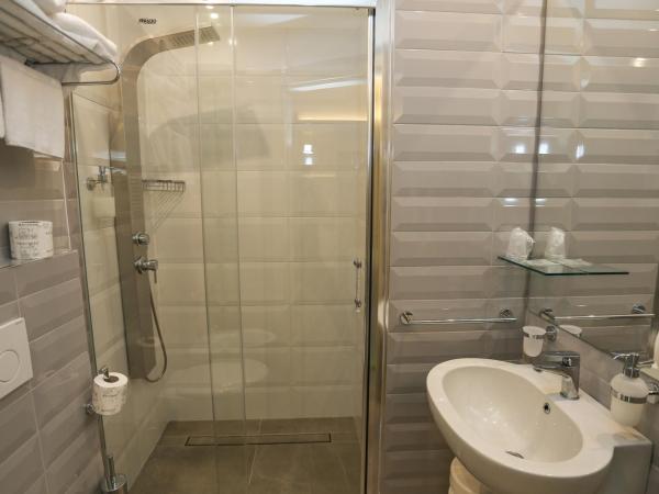 Hotel Gallia Palace : photo 5 de la chambre chambre double deluxe