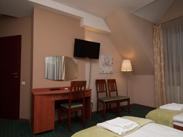 Willa Pory Roku : photo 2 de la chambre chambre triple confort avec douche