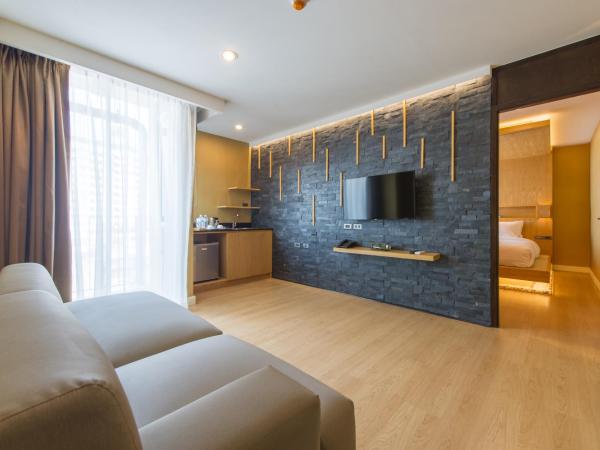 Zenniq : photo 5 de la chambre chambre double deluxe avec balcon