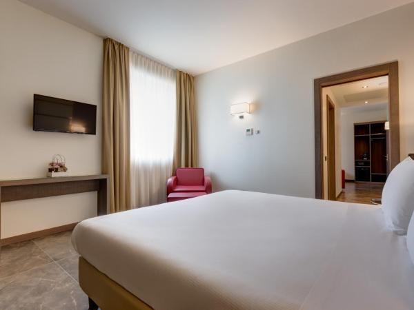 Klima Hotel Milano Fiere : photo 2 de la chambre suite