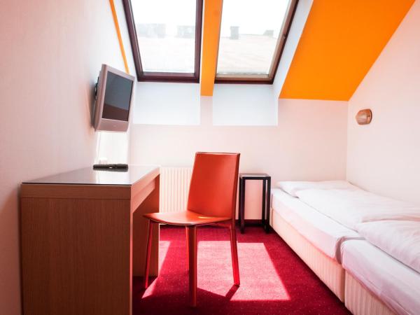 Hotel Kunsthof : photo 5 de la chambre petit hébergement lits jumeaux 