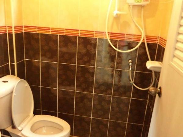 Bann Lom Le Guest House : photo 2 de la chambre chambre double Économique