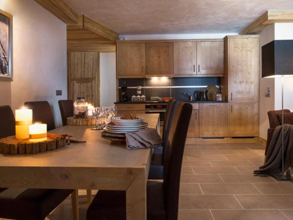 CGH Résidences & Spas Les Chalets d'Angèle : photo 7 de la chambre appartement 2 chambres (6 adultes) avec accès au spa