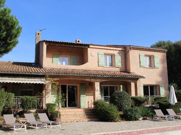 La Bastide du Bouchou : photo 1 de la chambre chambre double - vue sur piscine