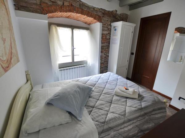 La Torre Bergamo House : photo 4 de la chambre chambre double Économique