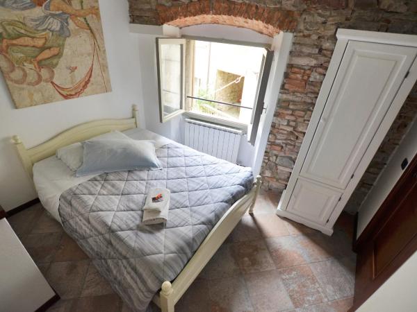La Torre Bergamo House : photo 6 de la chambre chambre double Économique