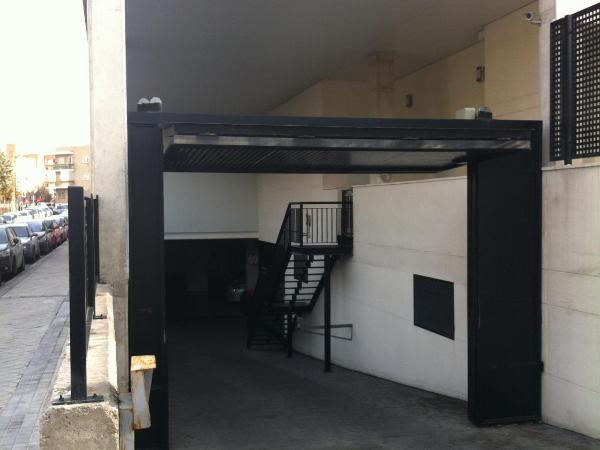 TaCH Madrid Airport : photo 6 de la chambre chambre double ou lits jumeaux avec parking inclus