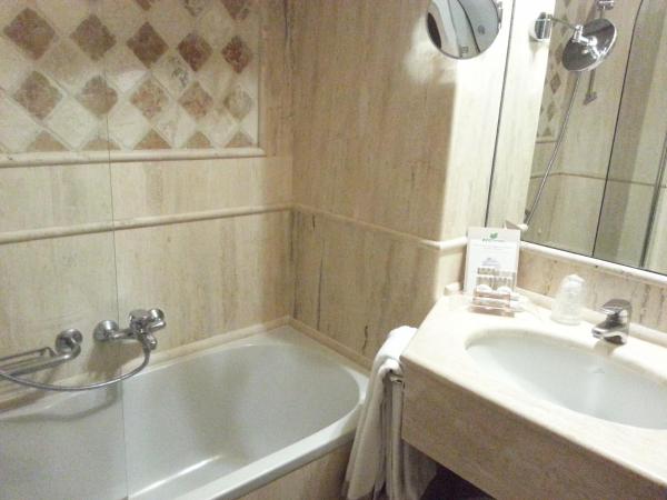 Grand Hotel Baia Verde : photo 3 de la chambre chambre double ou lits jumeaux standard