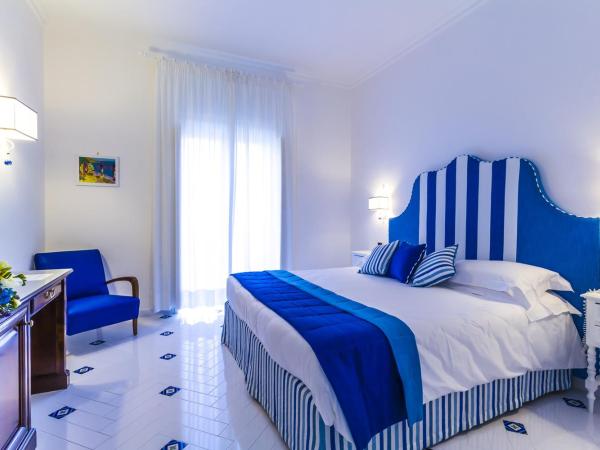Hotel Villa Di Sorrento : photo 3 de la chambre chambre double ou lits jumeaux confort 