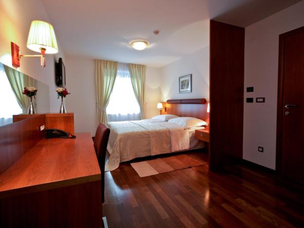 Hotel Croatia : photo 3 de la chambre chambre lits jumeaux