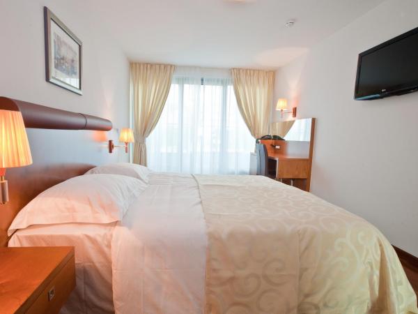 Hotel Croatia : photo 5 de la chambre chambre lits jumeaux