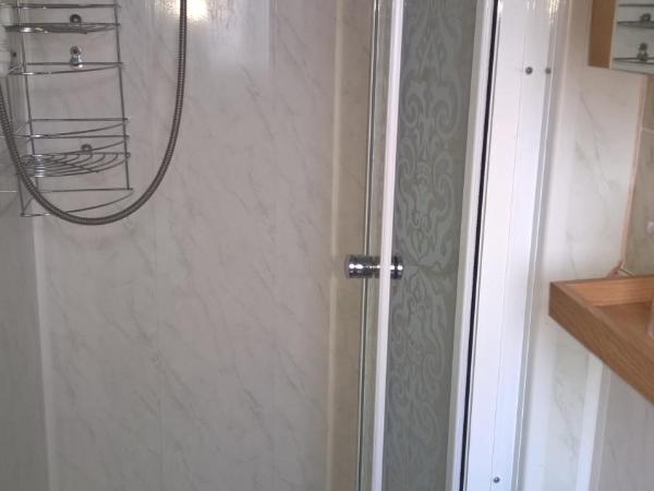 The New Guilderoy Hotel : photo 6 de la chambre chambre familiale (2 adultes + 1 enfant)