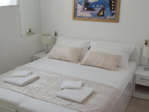 Rooms Valentino : photo 2 de la chambre chambre double ou lits jumeaux Économique