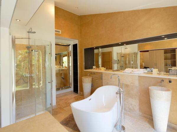 Maison Prestige Saint Tropez by Roberto Geissini : photo 3 de la chambre suite deluxe