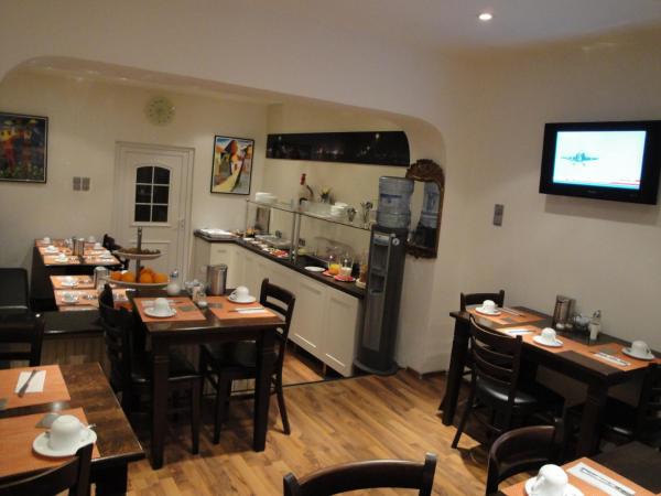 Hotel Am Wehrhahn : photo 7 de la chambre chambre double ou lits jumeaux