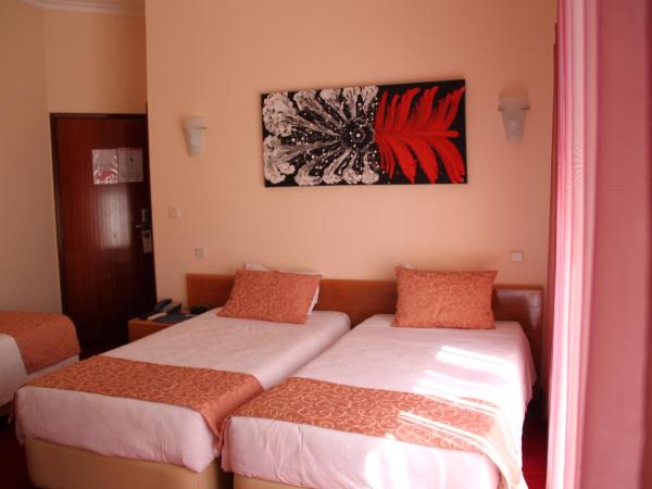 Hotel Quasar : photo 1 de la chambre chambre triple
