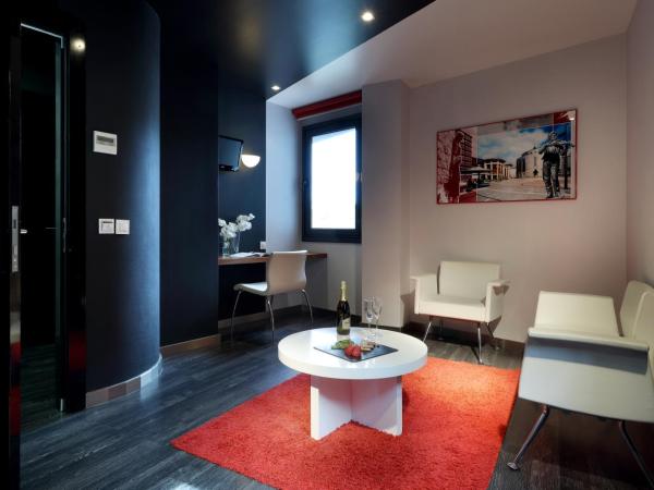 Exe Hotel El Magistral : photo 3 de la chambre chambre double ou lits jumeaux supérieure avec salon