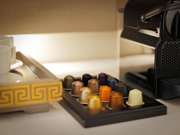 Tangla Hotel Brussels : photo 3 de la chambre chambre lit king-size supérieure