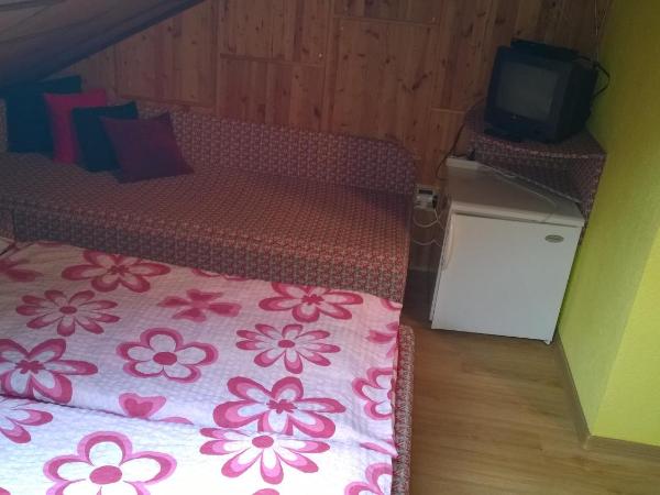 Pension Nika : photo 5 de la chambre chambre double