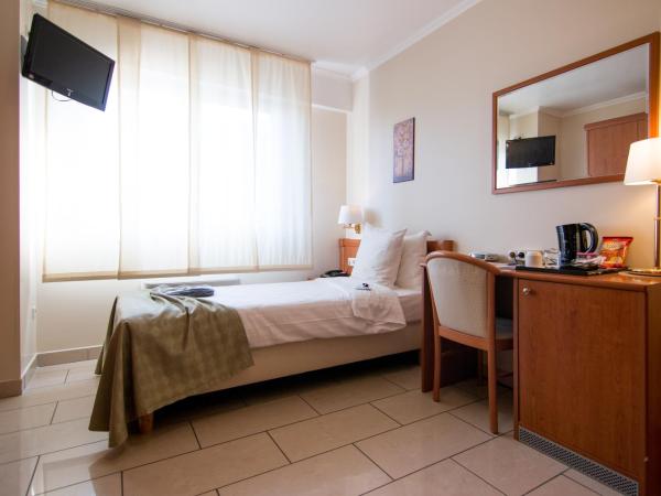 Best Western Plus Grand Hotel Victor Hugo : photo 4 de la chambre chambre simple classique - bâtiment annexe
