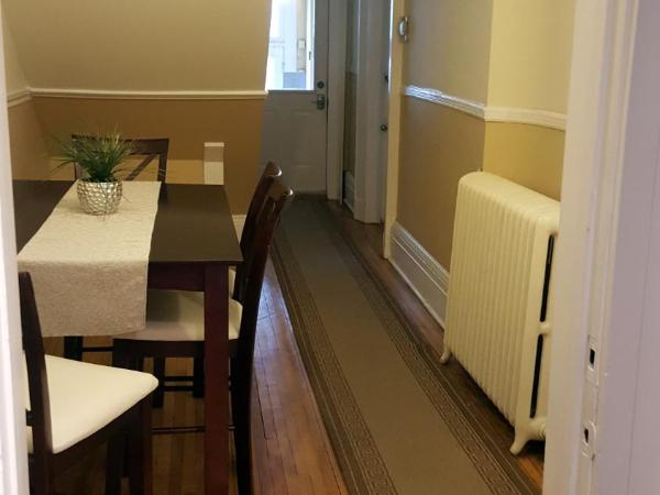 The Novel Stay : photo 9 de la chambre suite lit queen-size avec salle de bains commune