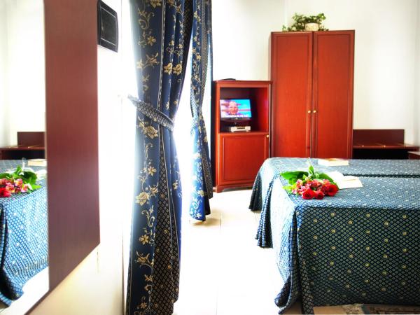 Hotel Leonardo : photo 7 de la chambre chambre lits jumeaux