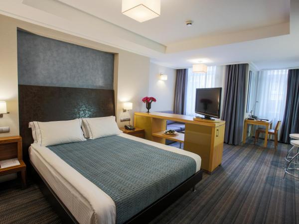 Housez Suites & Apartments Special Class : photo 2 de la chambre suite supérieure 