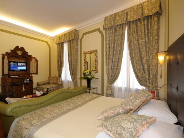 Hotel Le Isole : photo 9 de la chambre chambre double deluxe