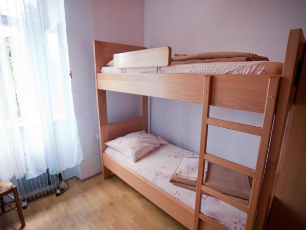 HI Hostel Pula : photo 3 de la chambre lit dans dortoir mixte de 4 lits