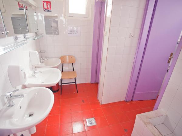 HI Hostel Pula : photo 4 de la chambre lit dans dortoir mixte de 4 lits