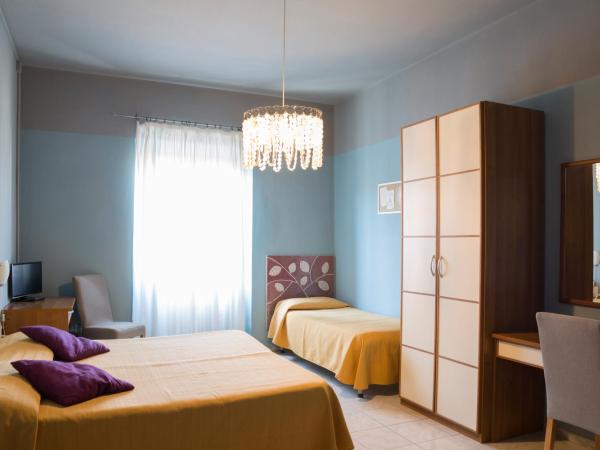 Hotel Panorama : photo 1 de la chambre chambre triple