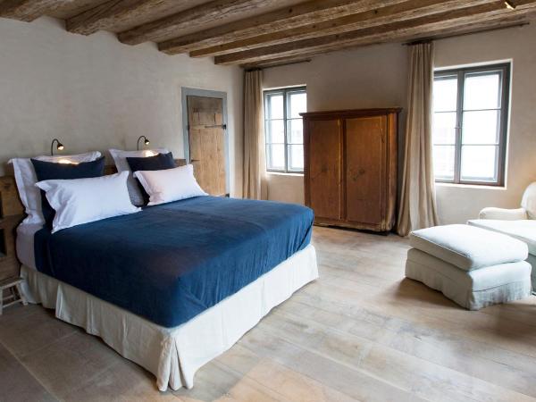 Townhouse Weisses Kreuz : photo 3 de la chambre chambre double deluxe