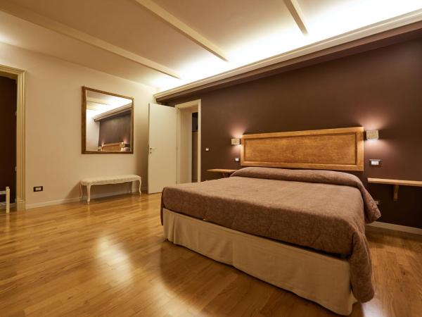 B&B Le Stanze del Duomo : photo 1 de la chambre grand appartement 1 chambre