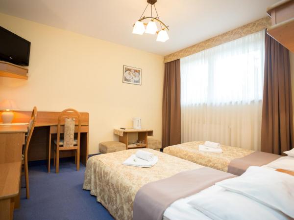 Fian - noclegi i konferencje w centrum : photo 5 de la chambre chambre lits jumeaux Économique