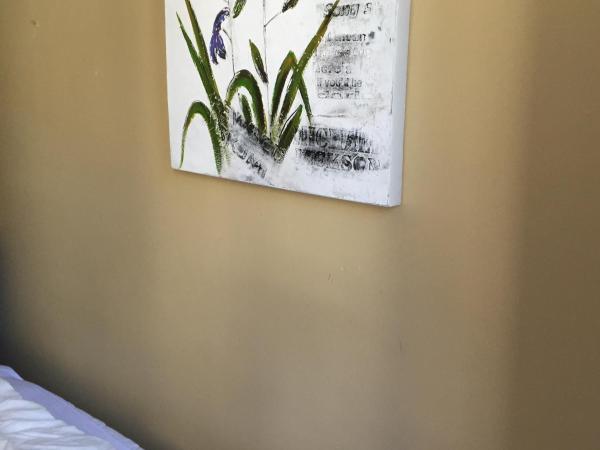 Linné Hostel : photo 3 de la chambre chambre simple avec salle de bains commune