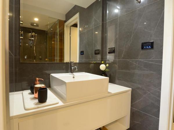 Canberra Rex Hotel : photo 5 de la chambre suite avec sauna