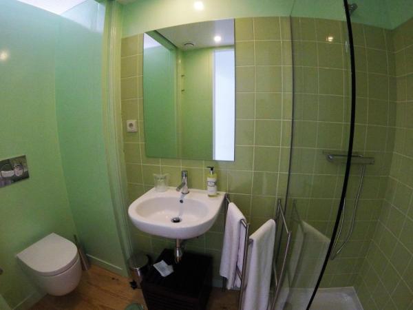 Dukes Corner Guest House : photo 3 de la chambre chambre simple avec salle de bains privative